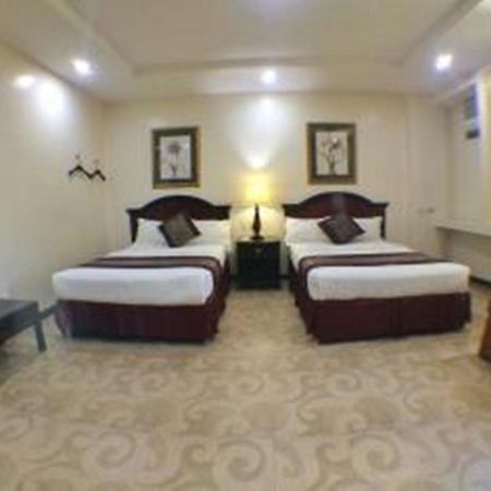 Cindy Kelly Hotel Olongapo Extérieur photo